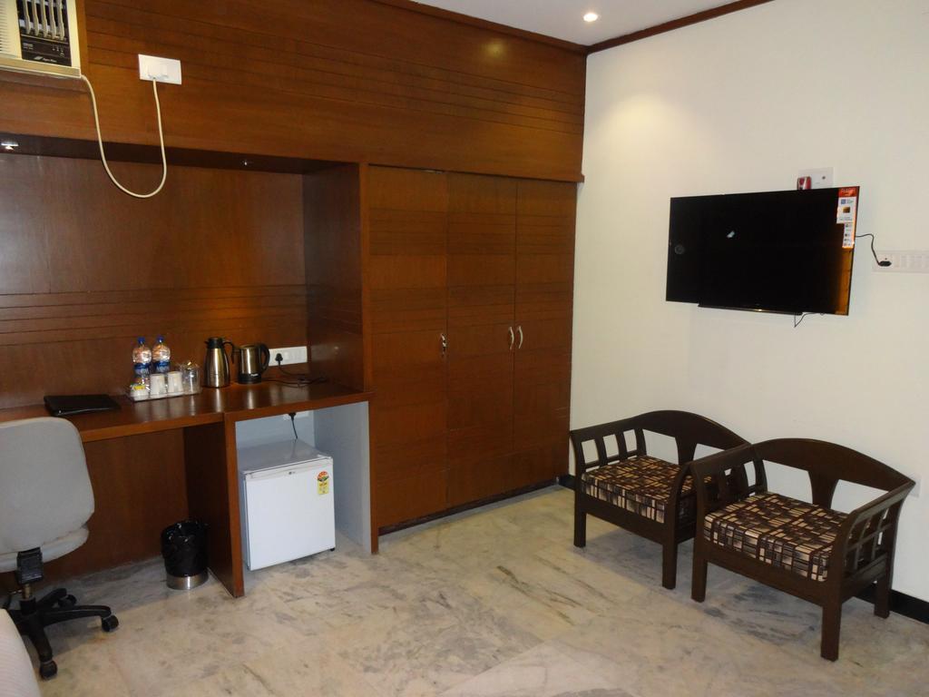 Fabhotel Shivani International Ranchi Buitenkant foto